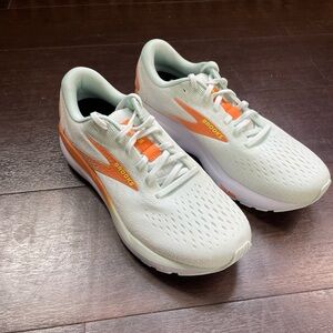 Brooks Ghost 16